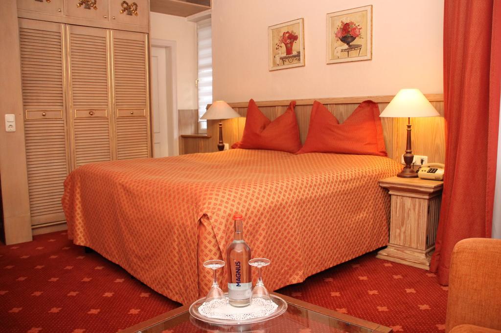 Romantik Im Hotel Villa Roehl Timmendorfer Strand Phòng bức ảnh